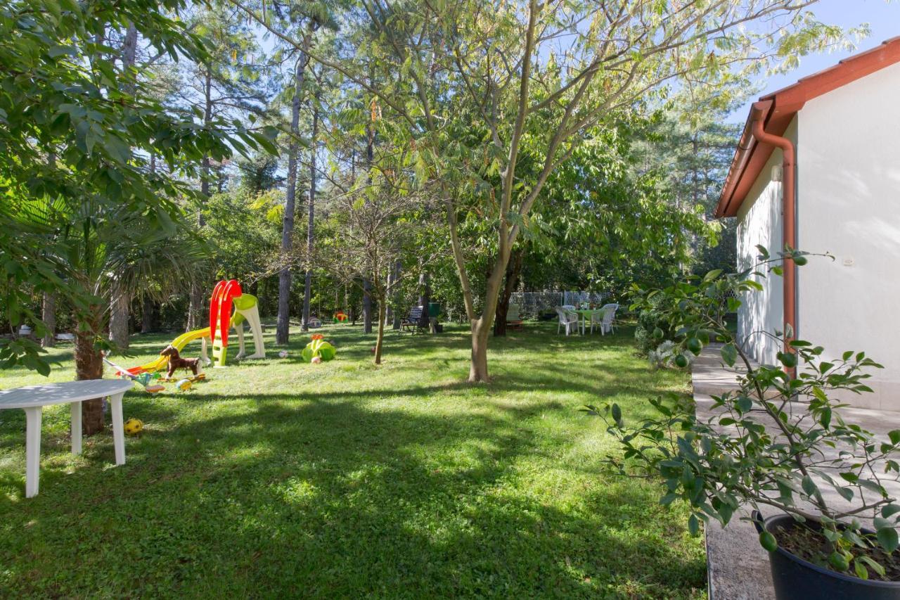 House Kontus Plomin Exterior foto