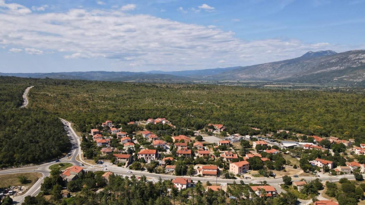 House Kontus Plomin Exterior foto